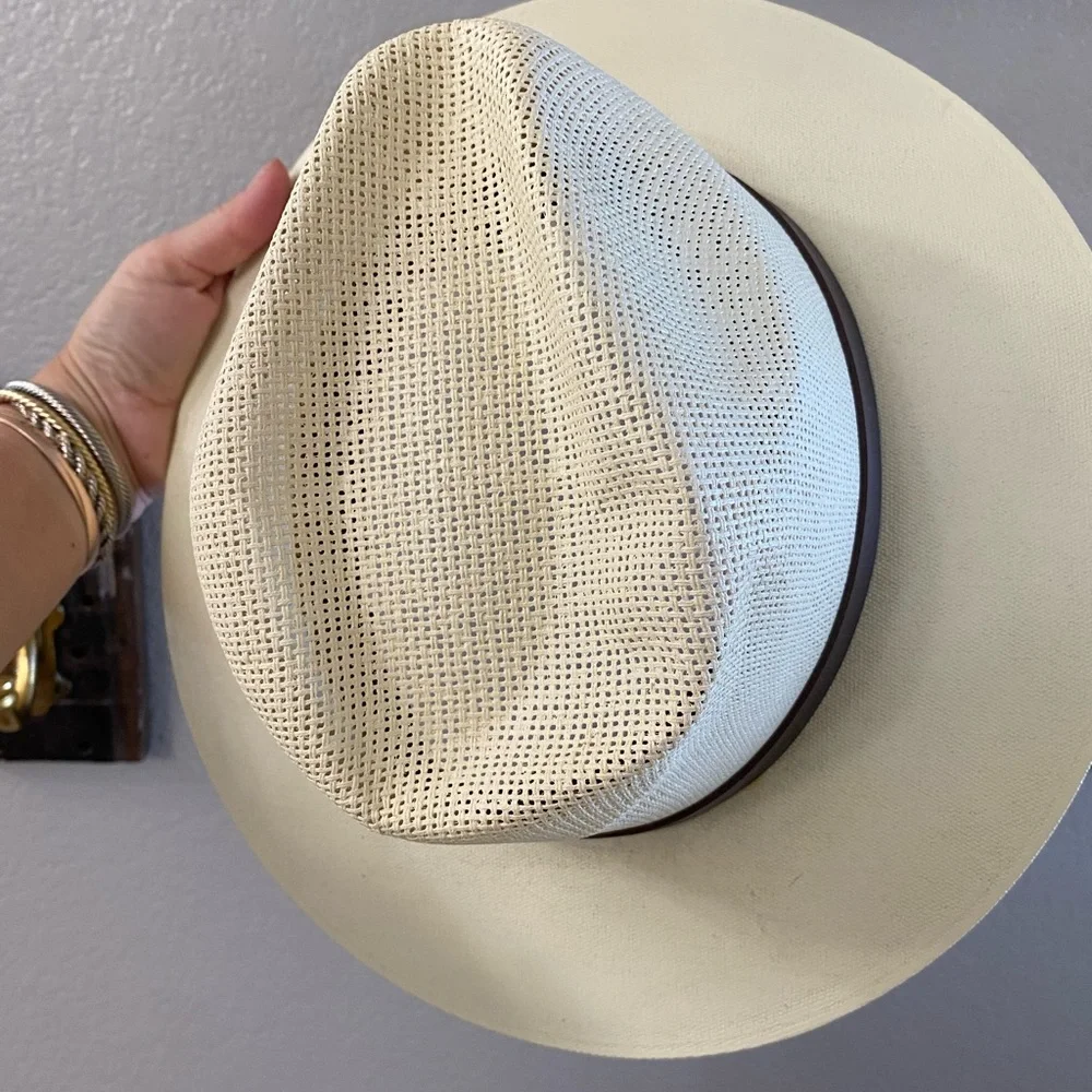 Straw and faux leather fedora